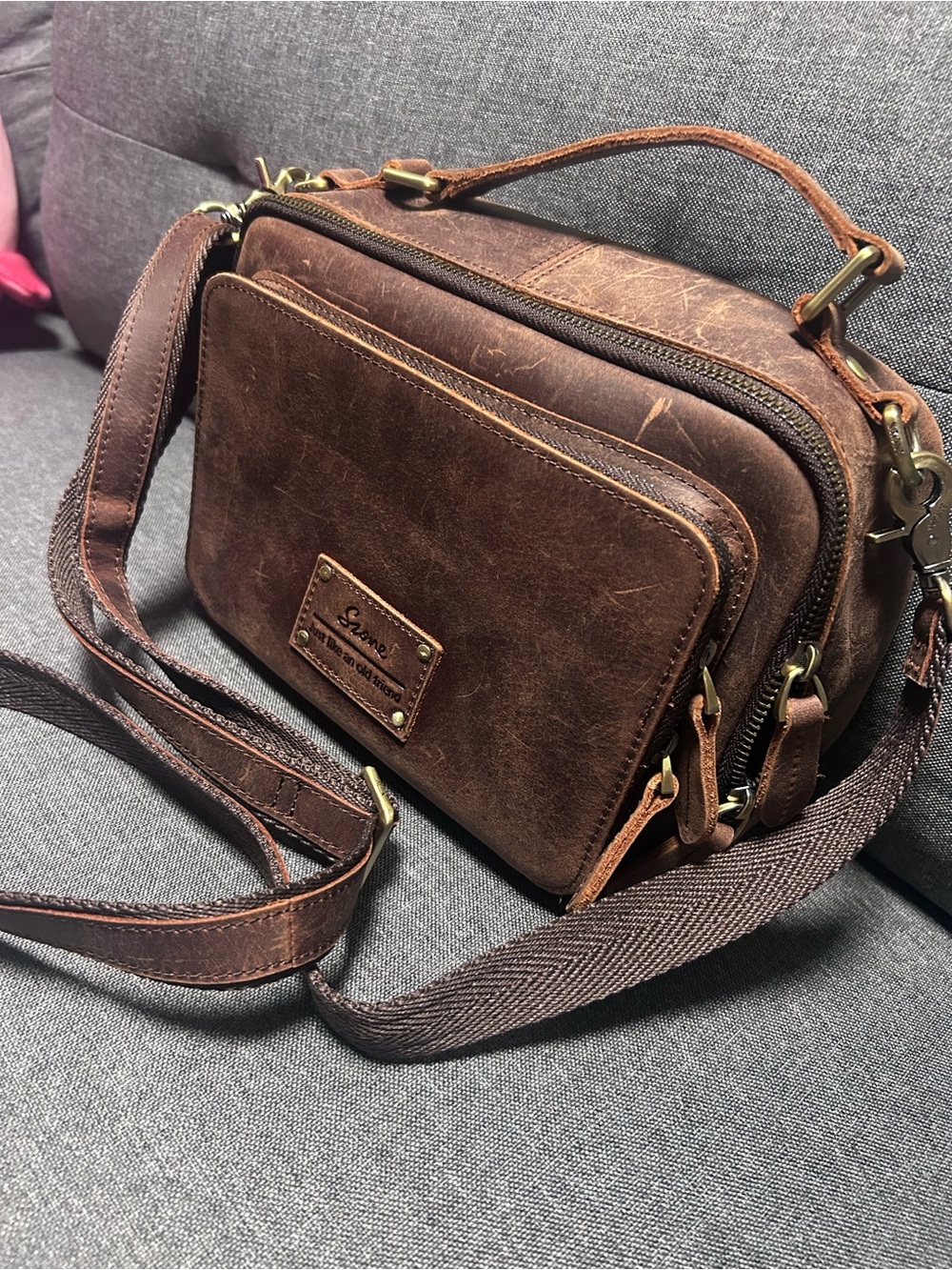 Compact Brown Leather Crossbody Bag with Front Pocket